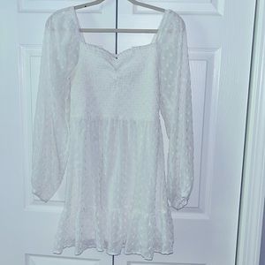 Lulu’s short white dress